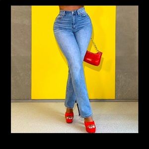 Stylish straight legged light wash denim